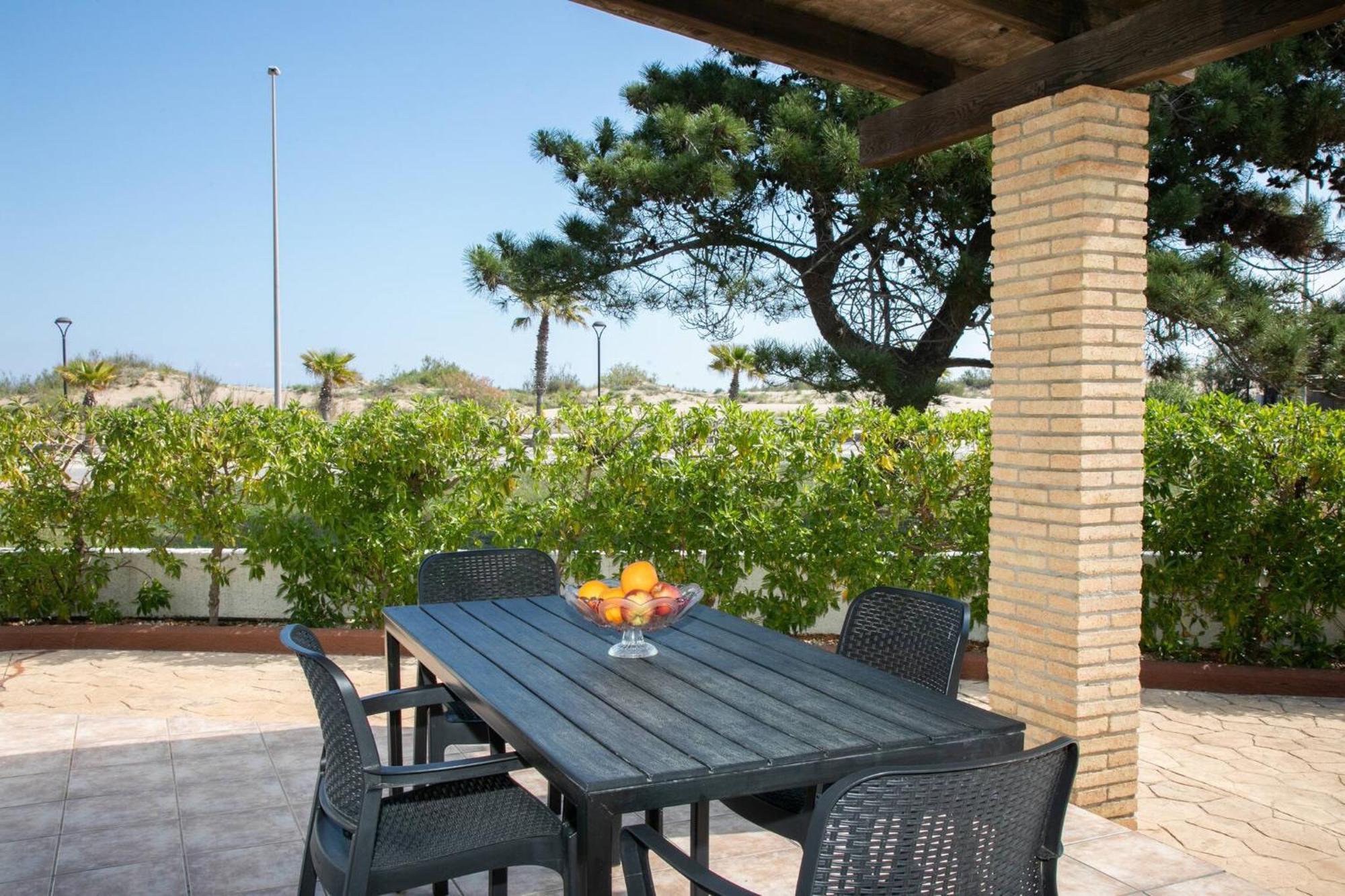 Eusebio - Casa En Riumar Para 4 Personas Y En Primera Linia De Mar - Deltavacaciones المظهر الخارجي الصورة